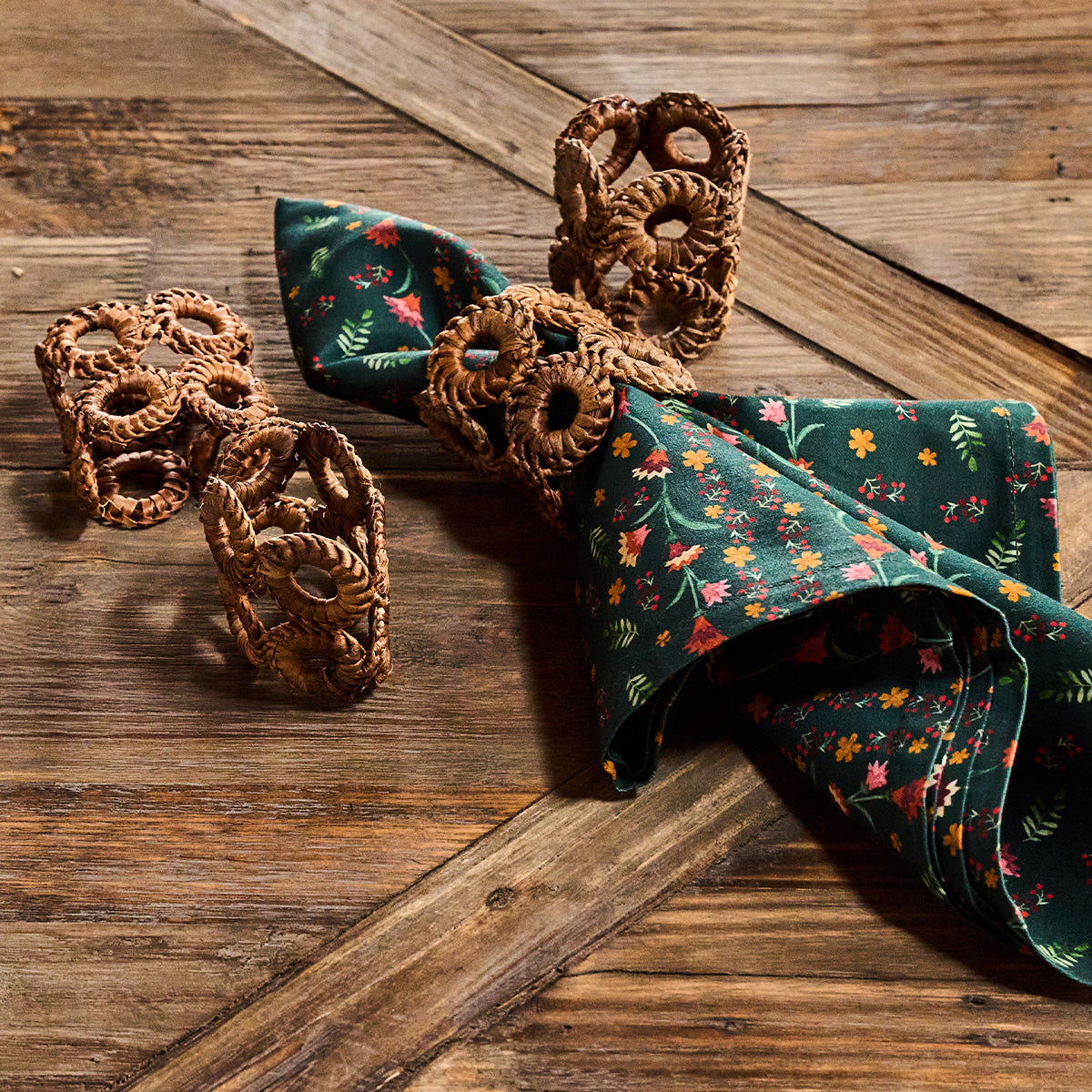 Juliska | Rustic Napkin Rings - Set of 4