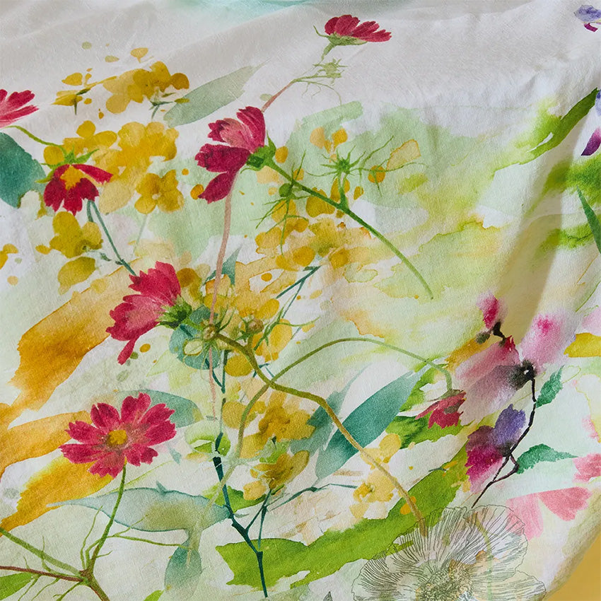 Garnier Thiebaut | Souffle Fleuri Printemps Tablecloth