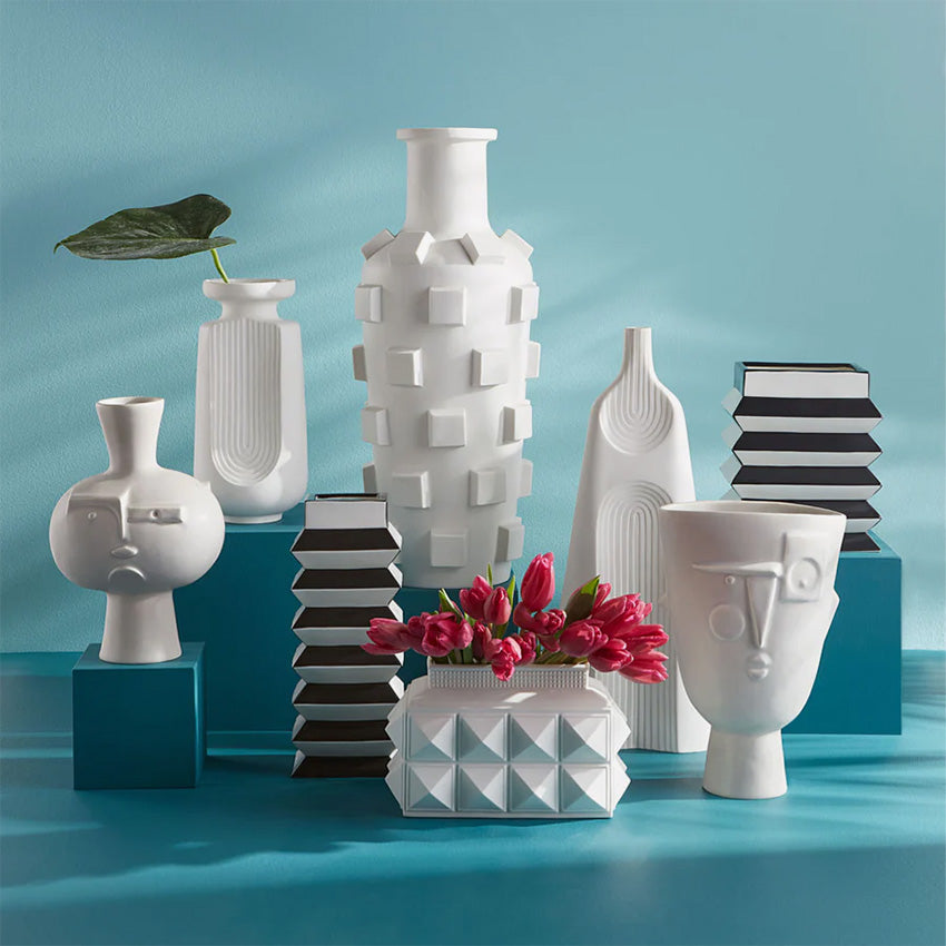 Jonathan Adler | Vase bas clouté Charade