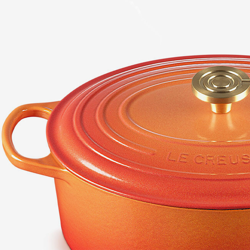 Le Creuset | Signature Cast Iron Dutch Oven - Oval
