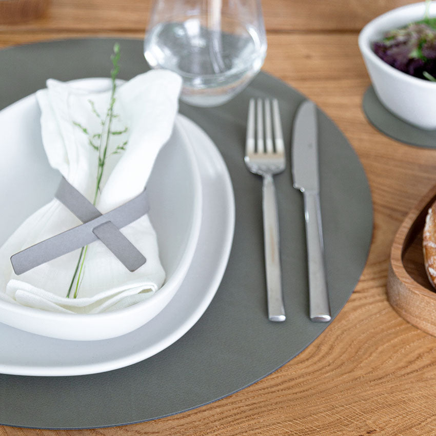 Lind DNA | Circle Table Mat