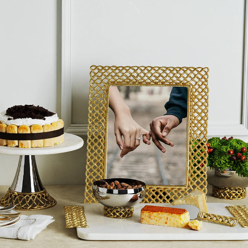 Michael Aram | Love Knot Picture Frame
