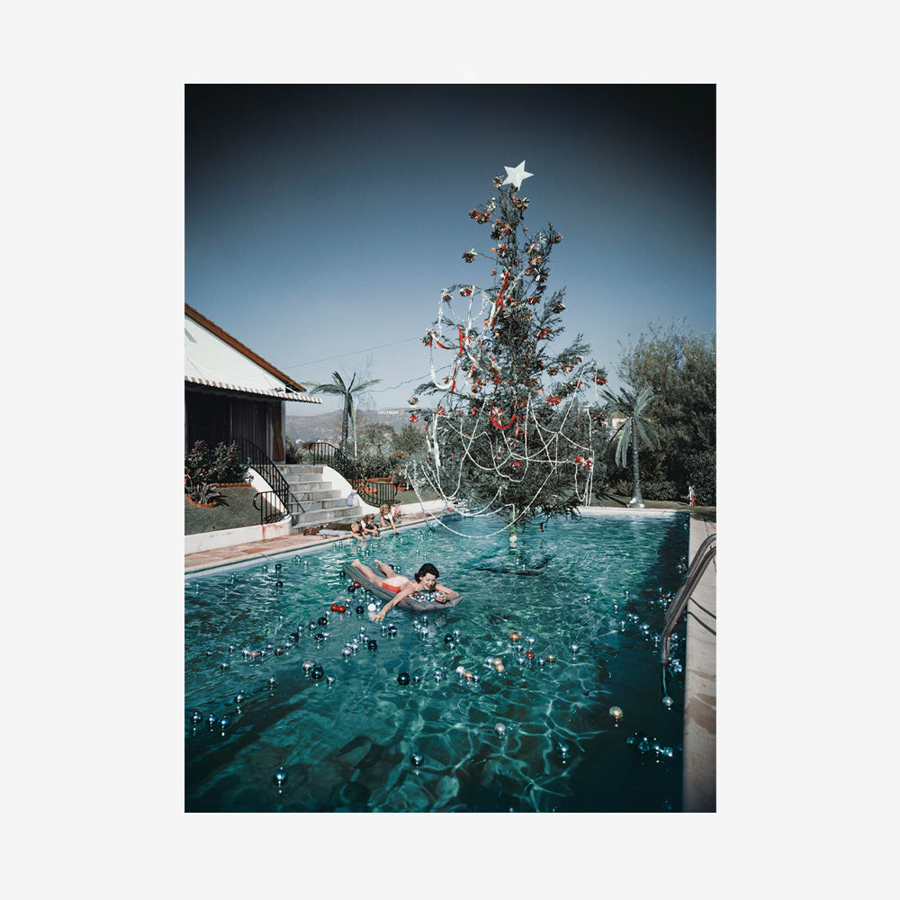 Piecework | Christmas Swim - Slim Aarons Collab - 1000 Piece Puzzle