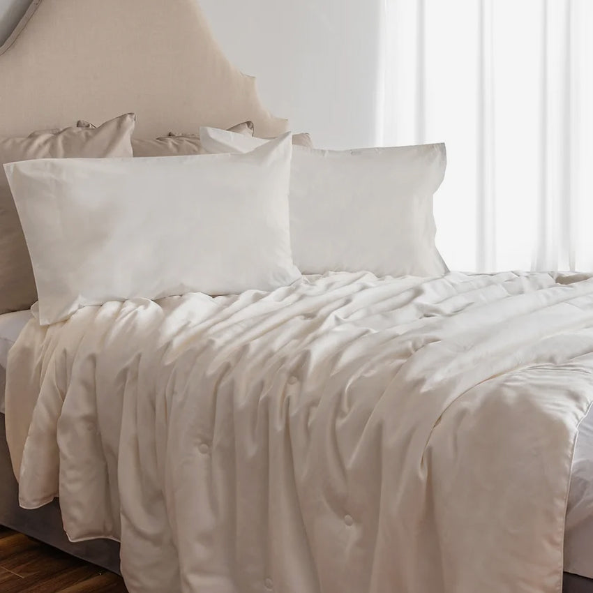 St-Genève | Silk Duvet