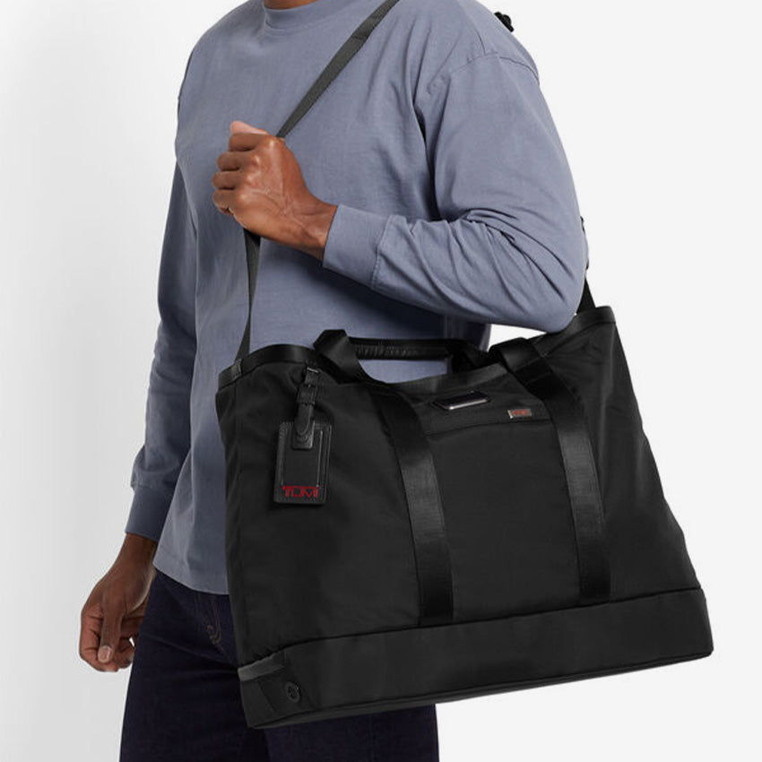 Tumi | Alpha Carryall Tote Black