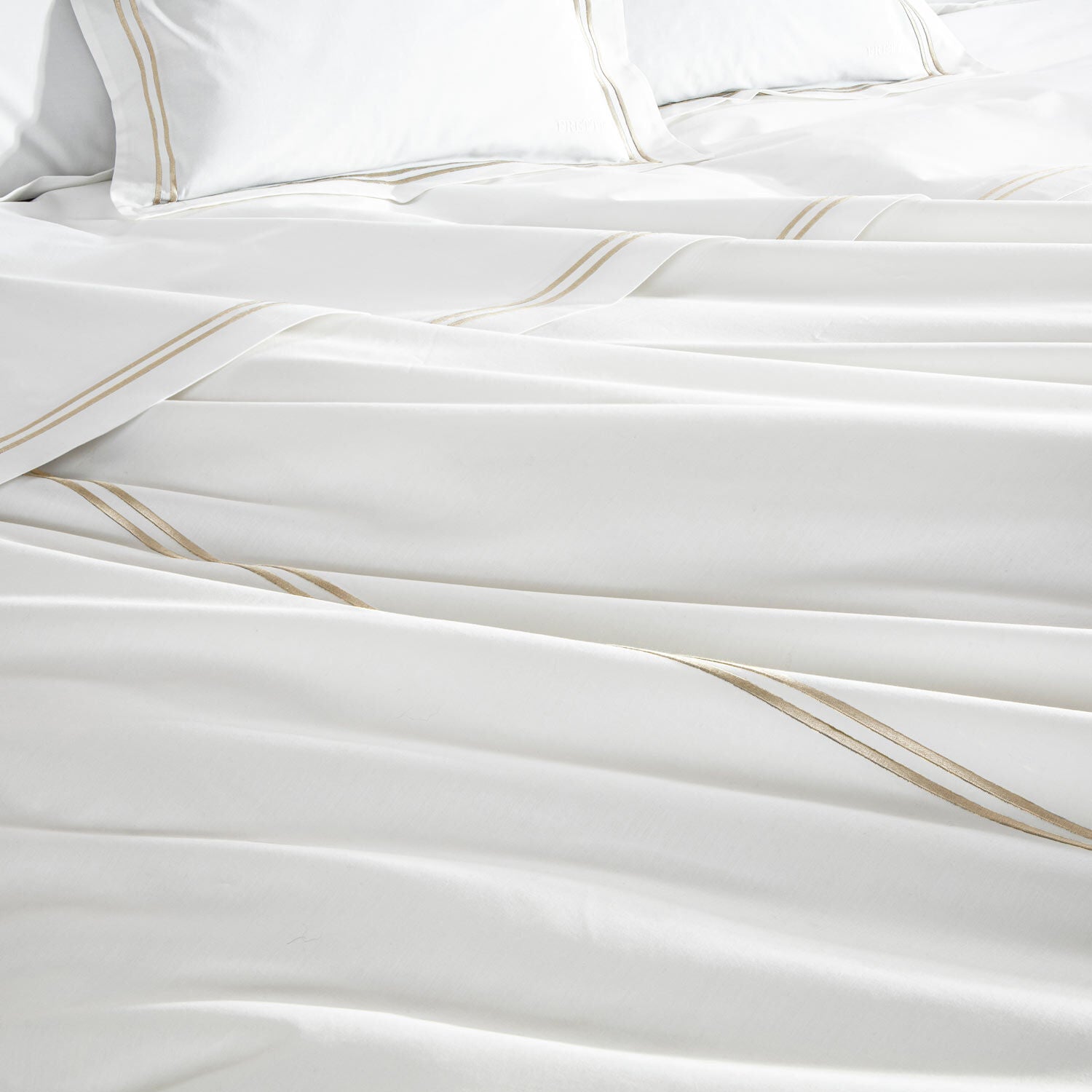 Frette | Hotel Classic Duvet Queen White&Khaki