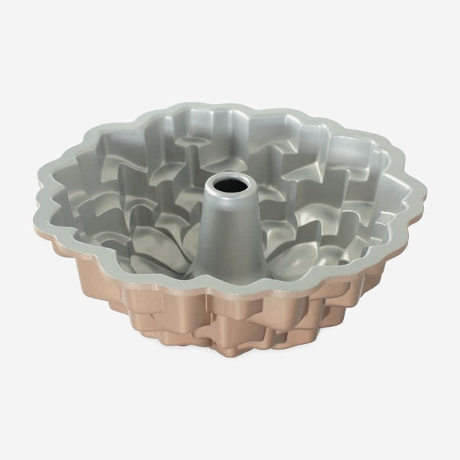 Maison Lipari Blossom 10-cup Bundt Cake Pan  NORDICWARE.