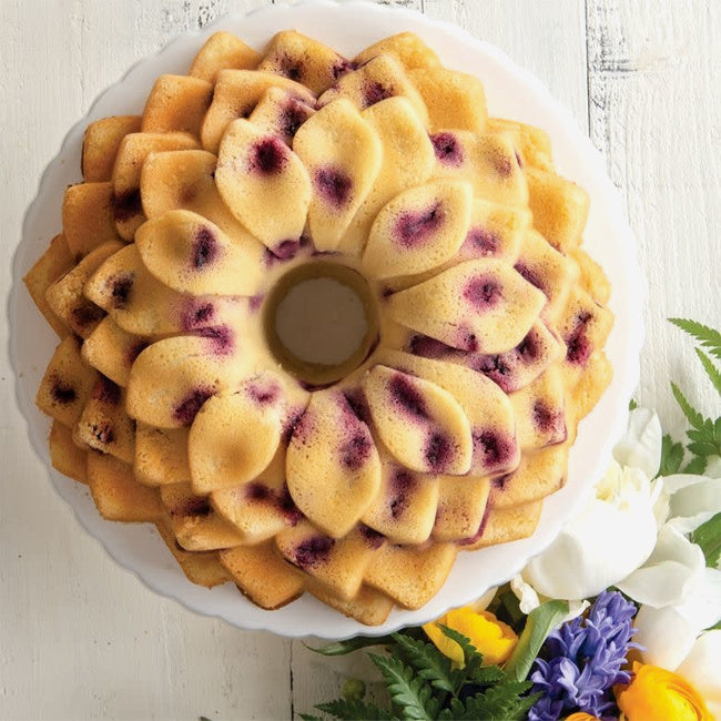 Maison Lipari Blossom 10-cup Bundt Cake Pan  NORDICWARE.