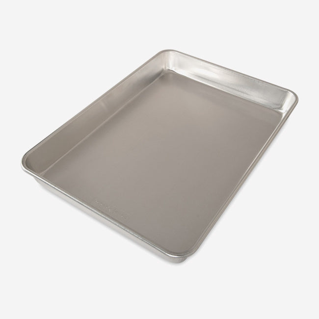 Maison Lipari High Sided Sheet Cake Pan Without Lid  NORDICWARE.