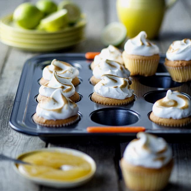 Maison Lipari 12 Cup Muffin Tray LE CREUSET.