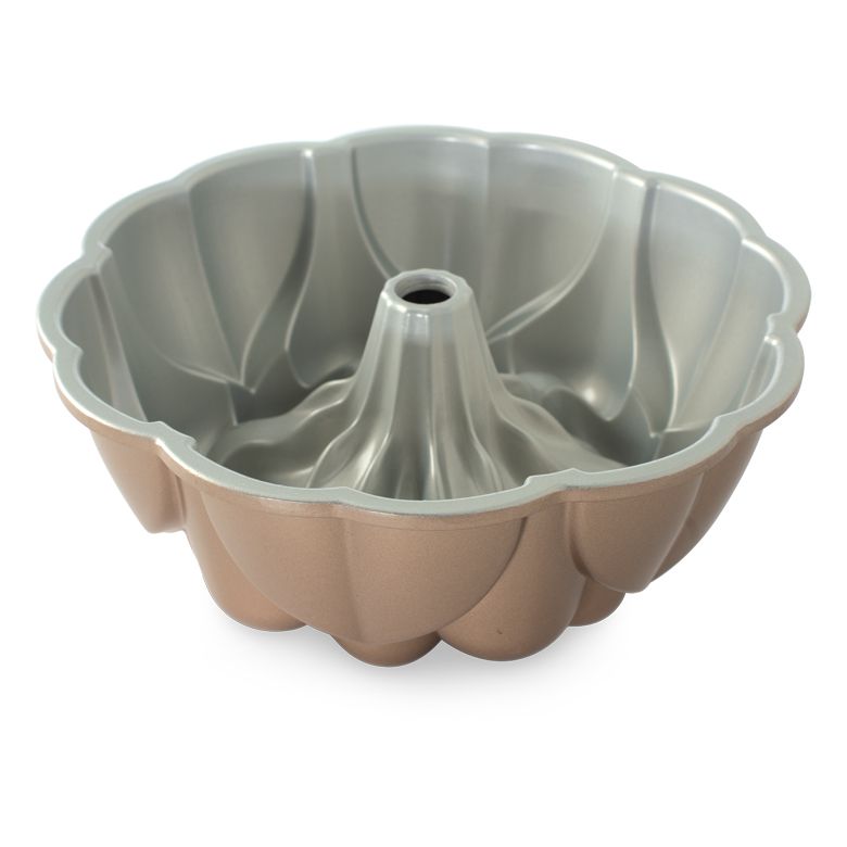 Nordicware | Magnolia 10 cup Bundt Cake Pan (moule à gâteau Bundt)