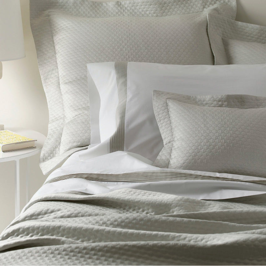 Matouk | Pearl Coverlet