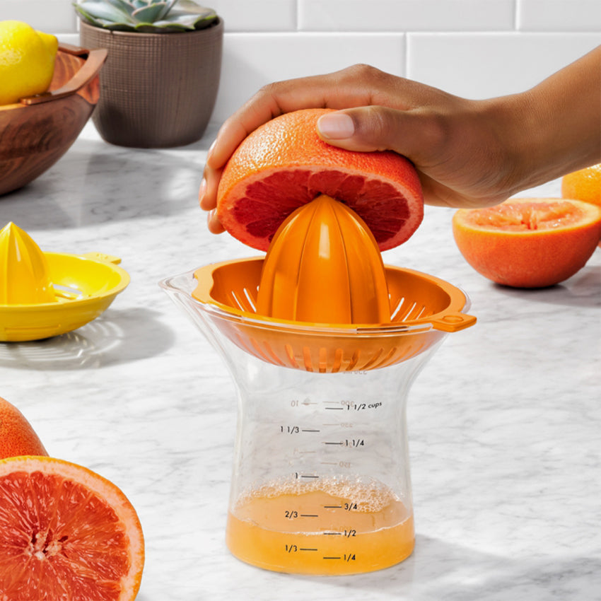 Oxo | Good Grips 2-in-1 Citrus Juicer