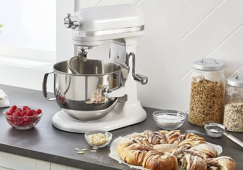 Maison Lipari Pro Line Stand Mixer Frosted Pearl 7 Qt KITCHENAID.