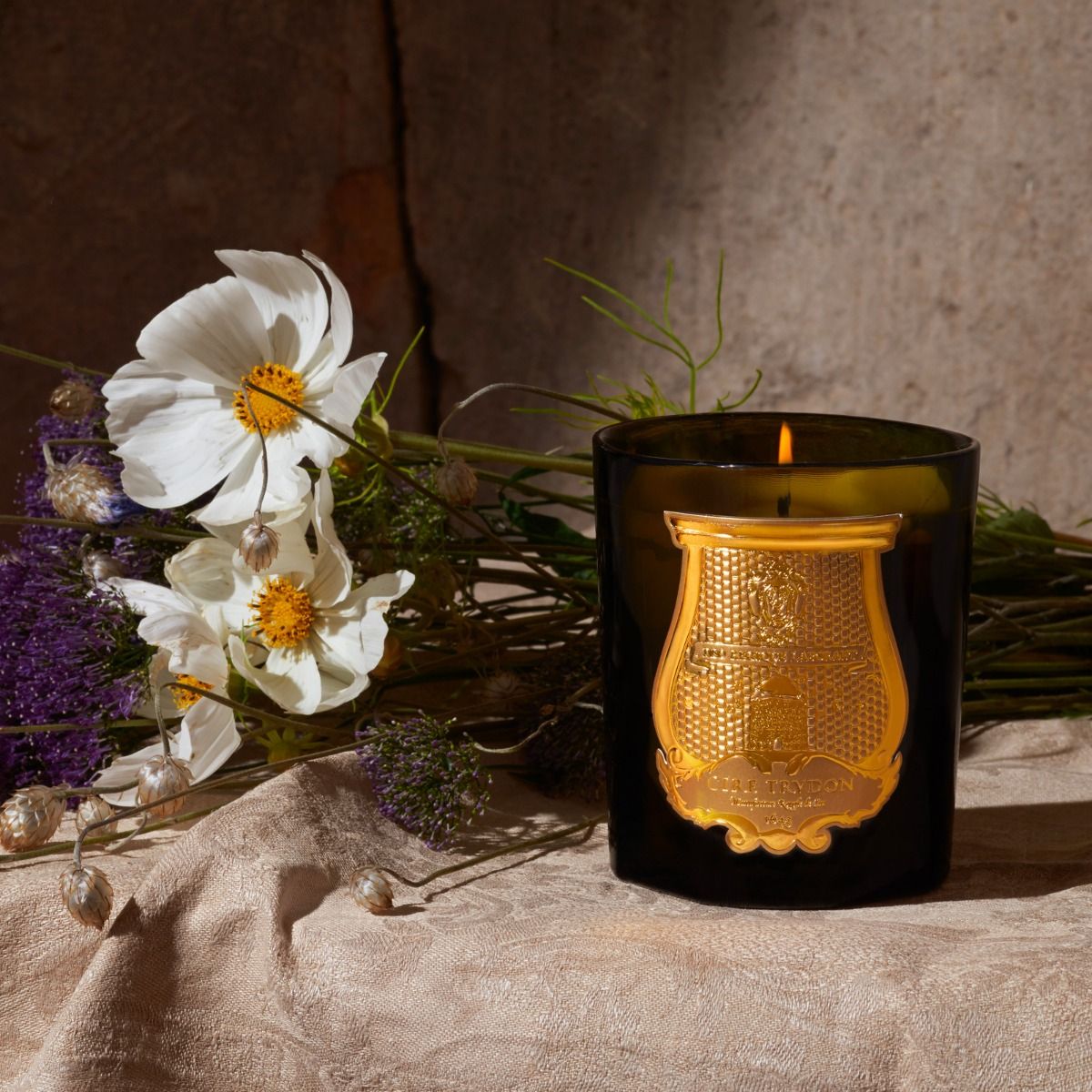 Trudon | Gabriel Scented Candle (Gourmand Chimney Fire)