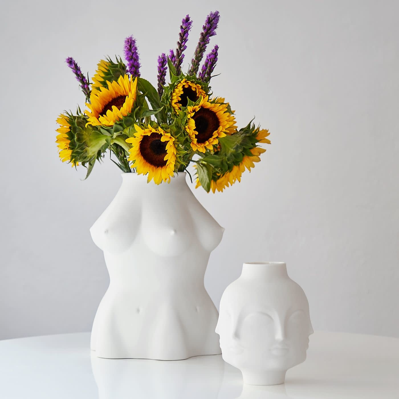 Maison Lipari JONATHAN ADLER Muse Dora Maar Vase White Porcelain D: 6 in H: 8.25 in  JONATHAN ADLER.