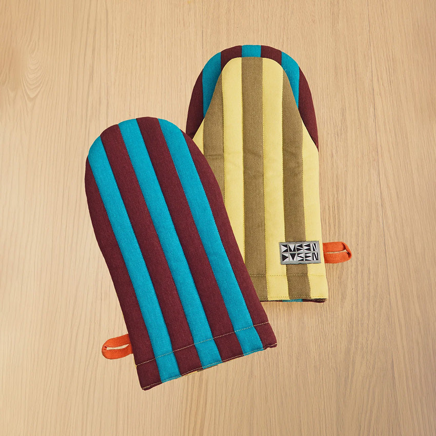 Dusen Dusen | Quilted Oven Mitt