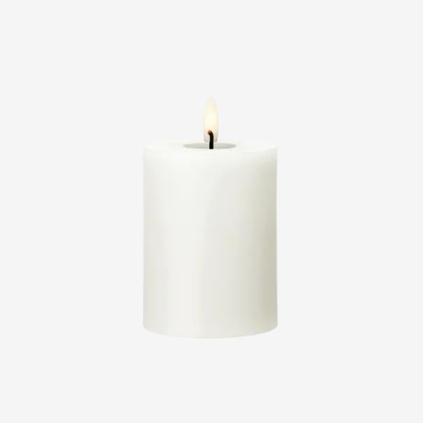 Ester & Erik | Led Pillar Candle