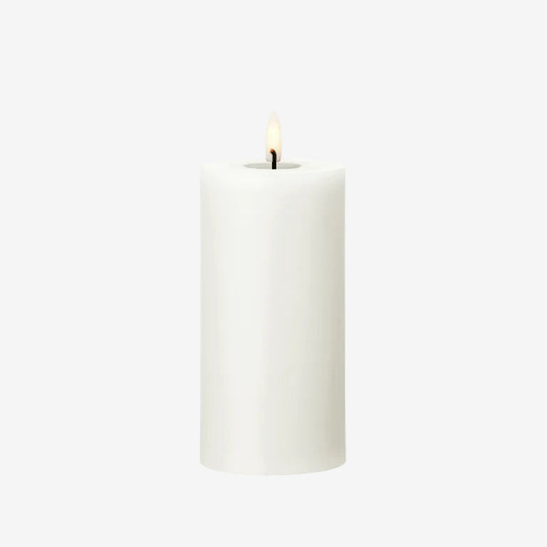 Ester & Erik | Led Pillar Candle