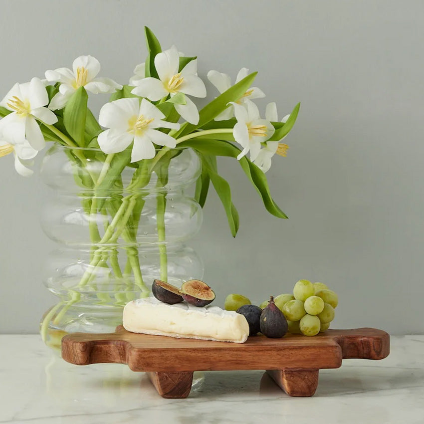 etúHOME | Normandy Footed Cheese Board