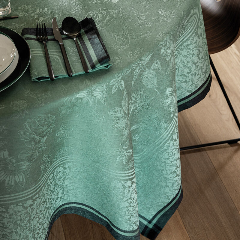 Le Jacquard Français | Romance Tablecloth