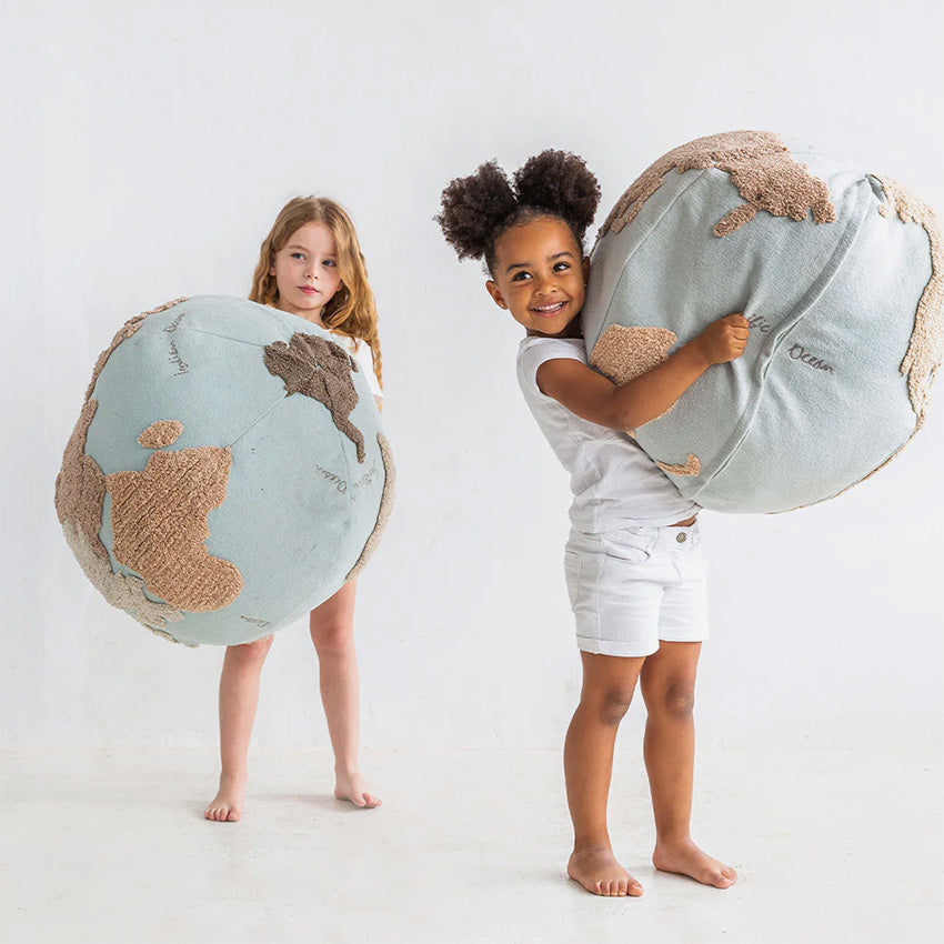 Lorena Canals | Pouf Mappemonde