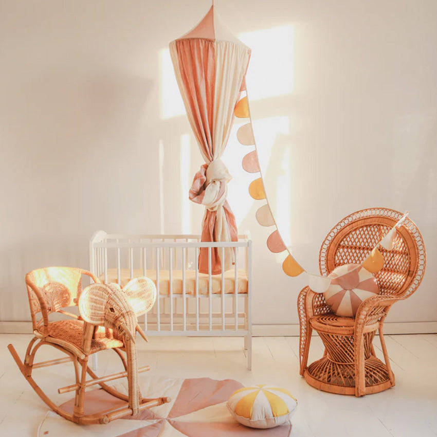 Moi Mili | Canopy