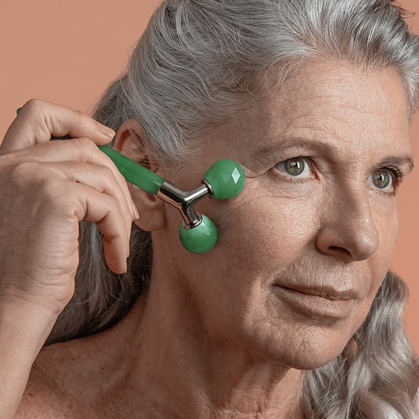 Mount Lai | The Tension Melting Massager for the Face & Neck