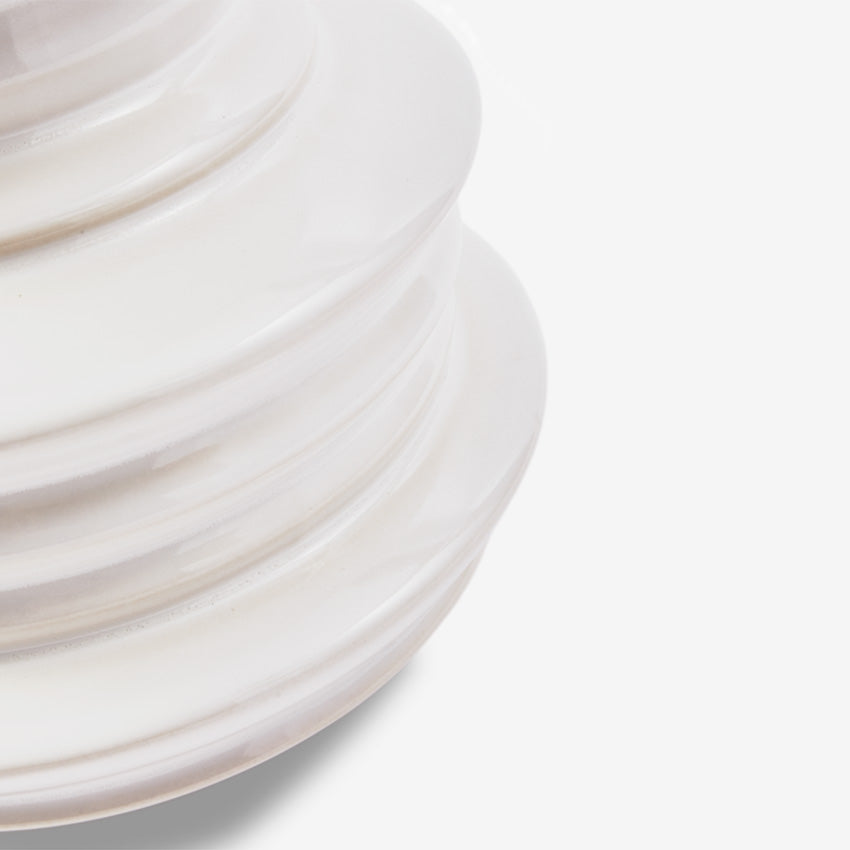 Polspotten | Stacked Plates Vase - White