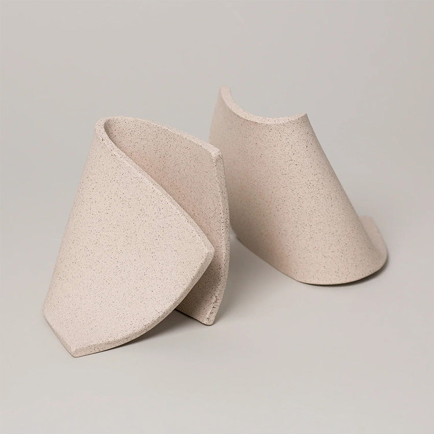 Sin | Serra Bookends Pair - Sand