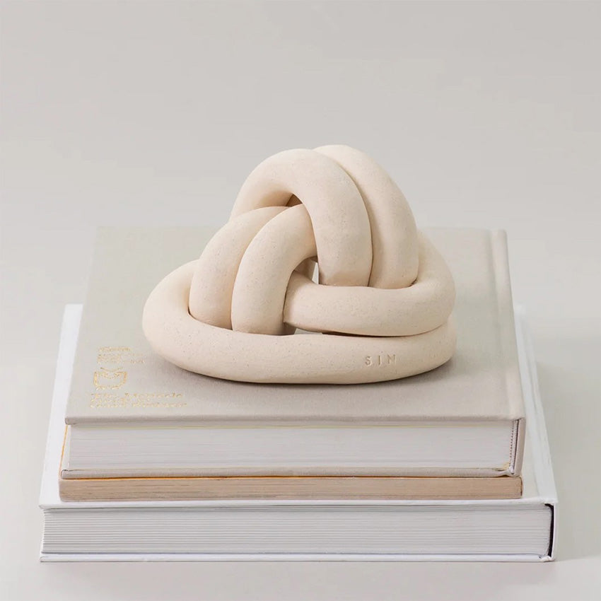 Sin | XL Fist Knot Art Object