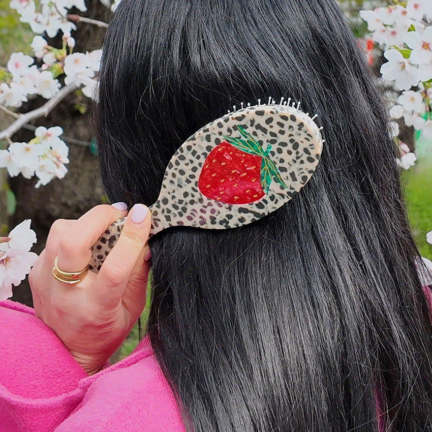 Solar Eclipse | Brosse Amazing Hair Day Fraise Peinte à la Main