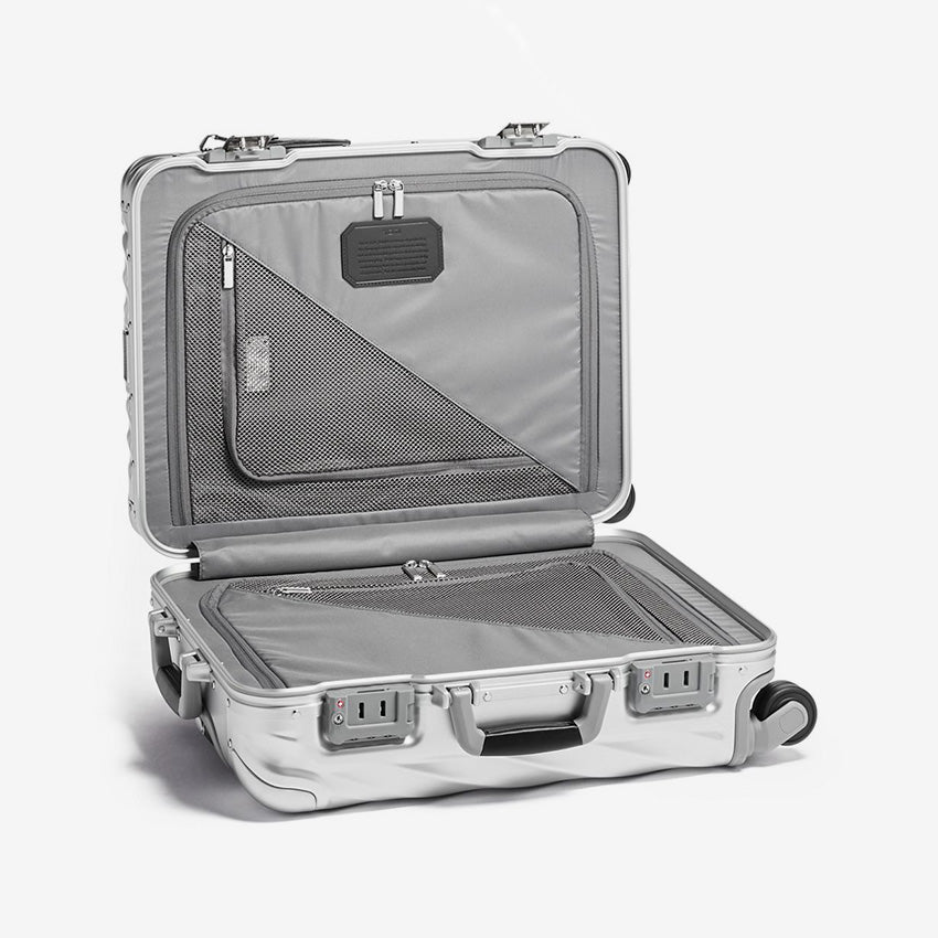 Tumi | 19 Degree Aluminum Luggage