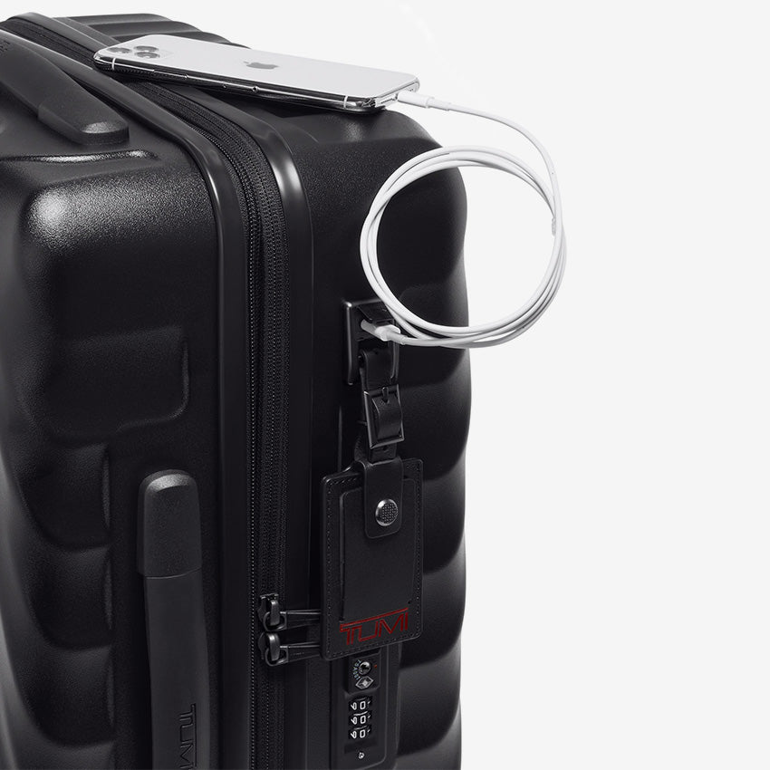 Tumi | 19 Degree International Expandable 4 Wheeled