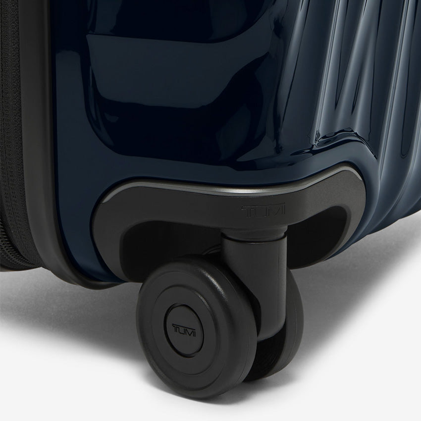 Tumi | 19 Degree International Expandable 4 Wheeled