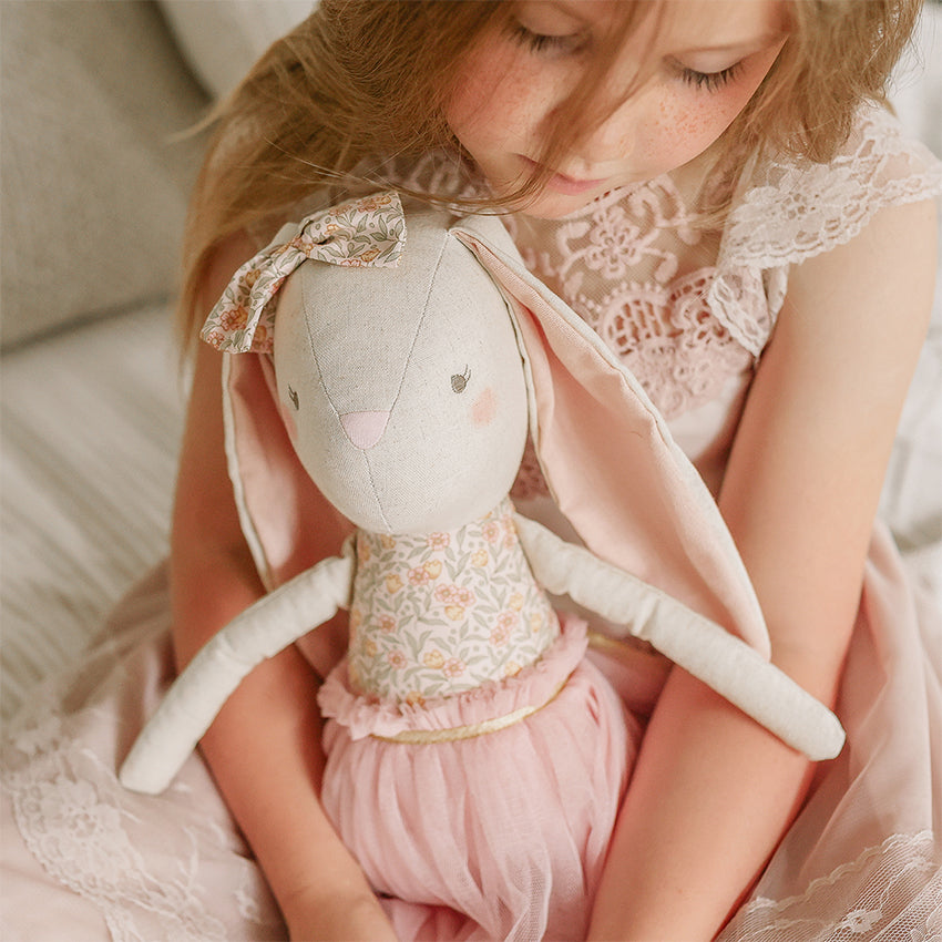 Alimrose | Linen Pearl Cuddle Bunny