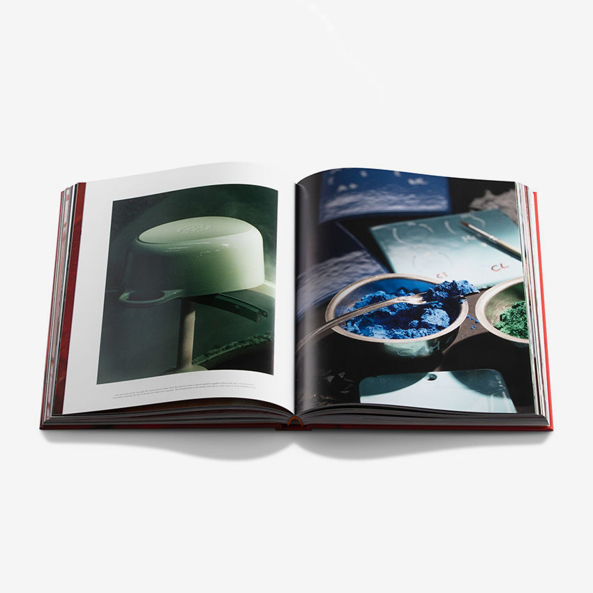 Le Creuset: A Century of Colorful Cookware by Assouline