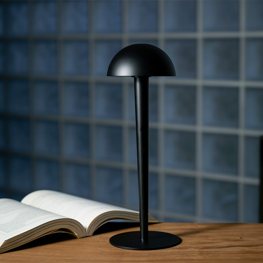 Blackout | Pin Rechargeable Cordless Lamp