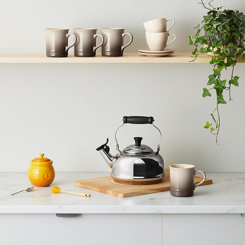 Le Creuset | Honey Pot with Silicone Honey Dipper Nectar