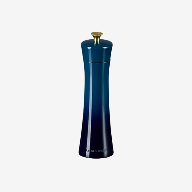 Le Creuset | Minimalist Salt Mill
