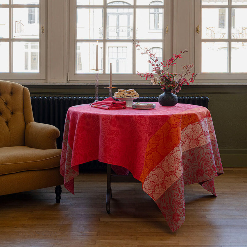 Le Jacquard Français | Cottage Tablecloth