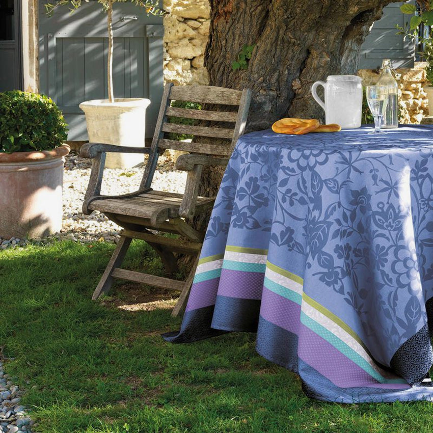 Le Jacquard Français | Provence Coated Tablecloth