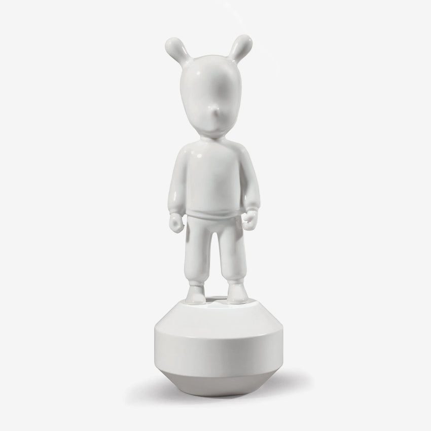LLadró | The White Guest Figurine