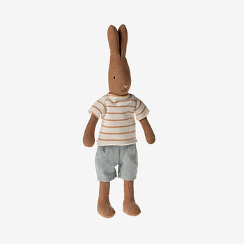 Maileg | Lapin avec blouse rayée et short