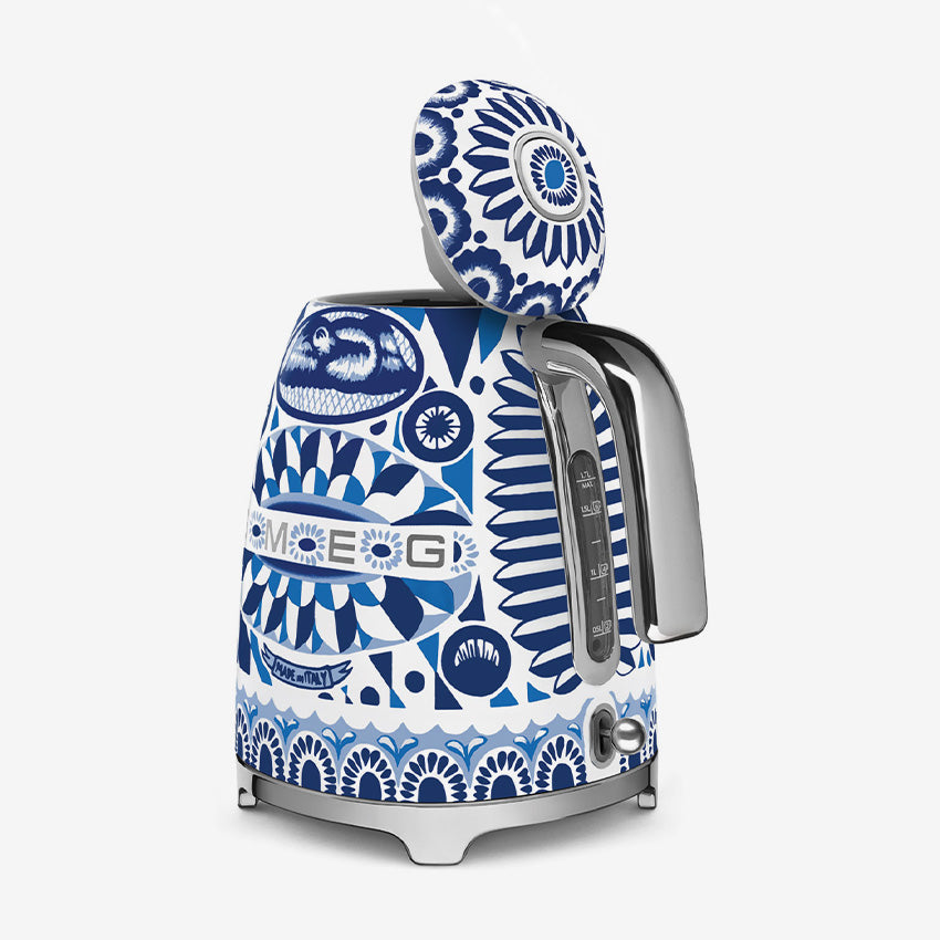 Smeg | Dolce & Gabbana Mediterraneo Bouilloire à température fixe style années 50