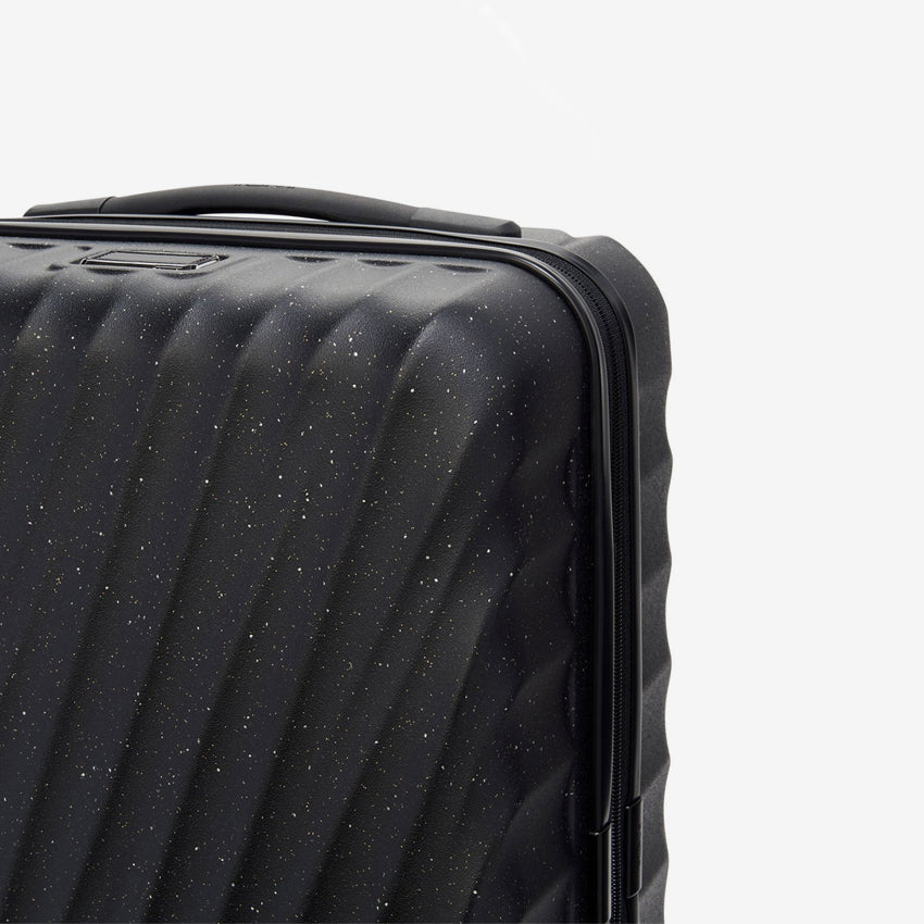 Tumi | International Expandable 4 Wheel Carry On Hardside - Midnight Black