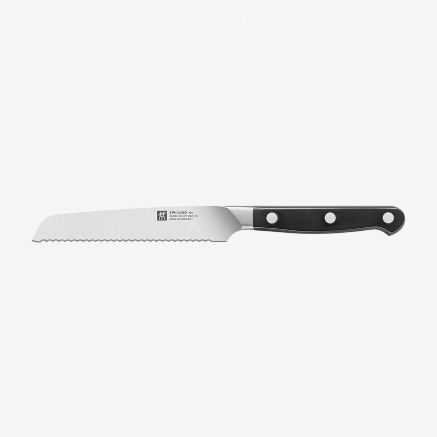 Zwilling | Pro Bagel Knife Scalloped Edge 5'' (couteau à bagels)