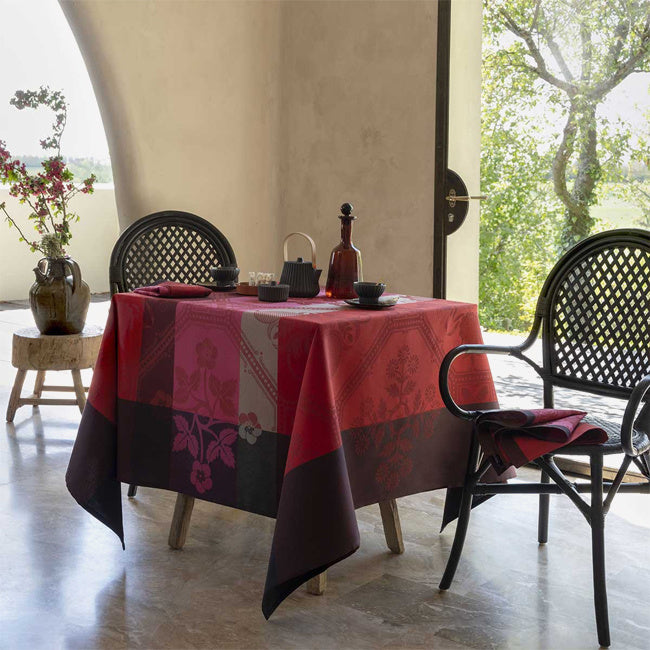 Maison Lipari Hacienda Coated Tablecloth - Red  LE JACQUARD FRANCAIS.