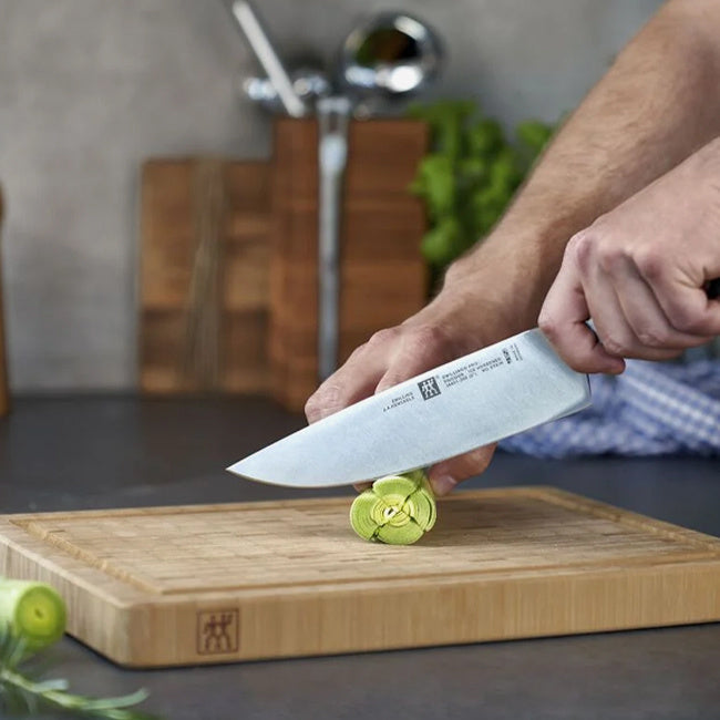 Maison Lipari Pro Starter Set 3 Pcs: Paring Knife 4 in & Chef's Knife 8 in & Serrated Utility 5 in Knife  ZWILLING.
