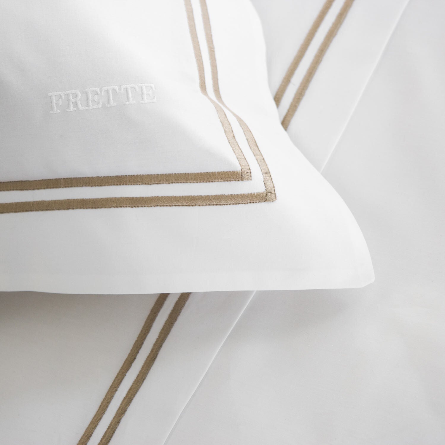 Frette | Hotel Classic Taie d'oreiller Standard - White&Khaki